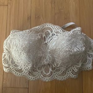 Victoria Secret Lacy Underwire Bra